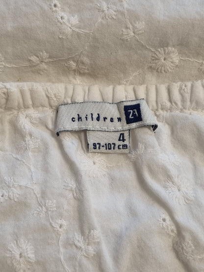 Brodert topp - 104