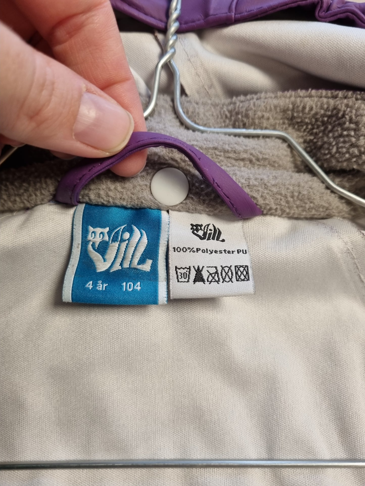 Vill regnjakke - 104
