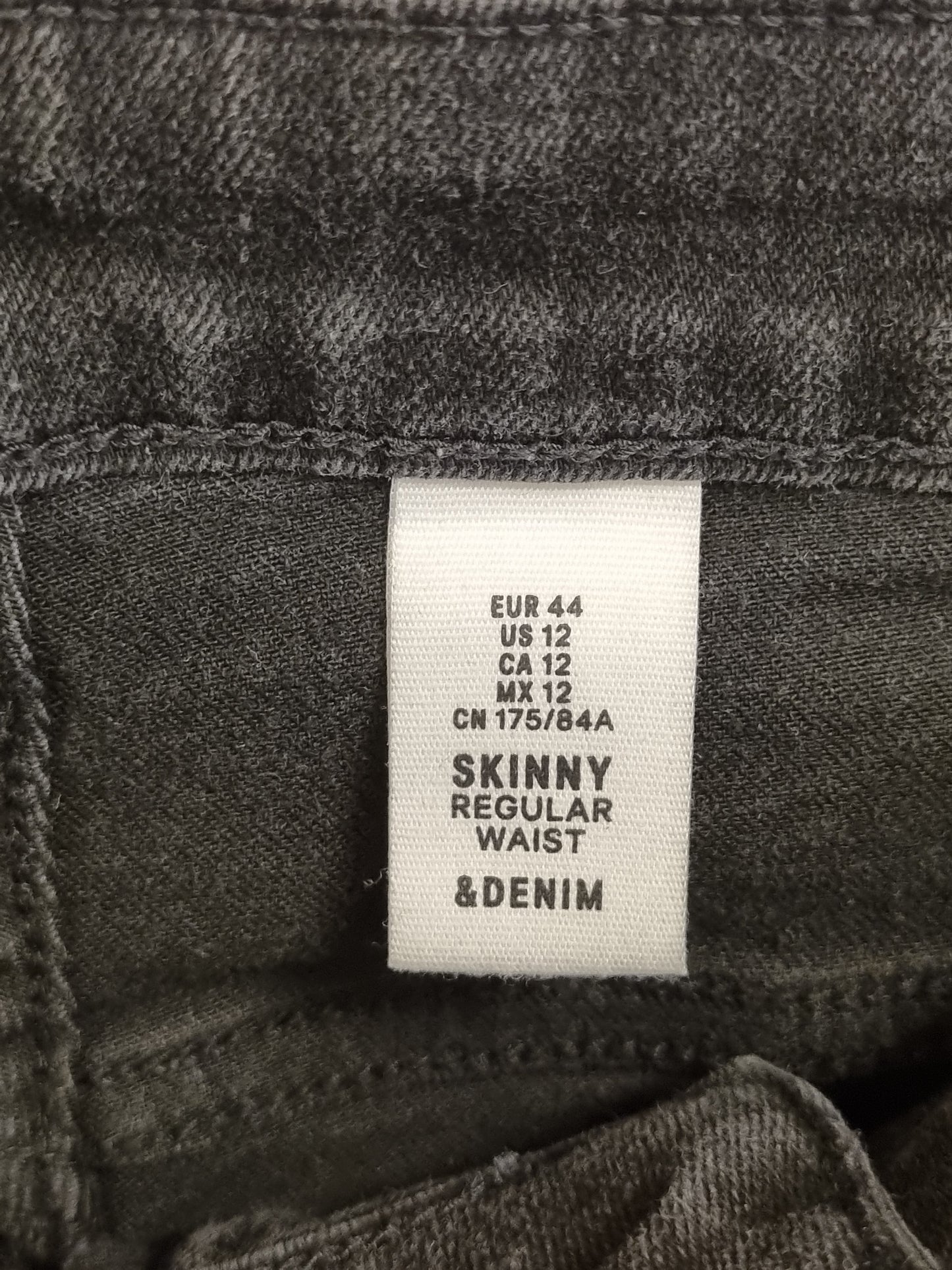 H&M jeans - 44