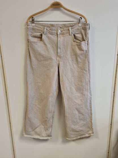 H&M jeans - 46