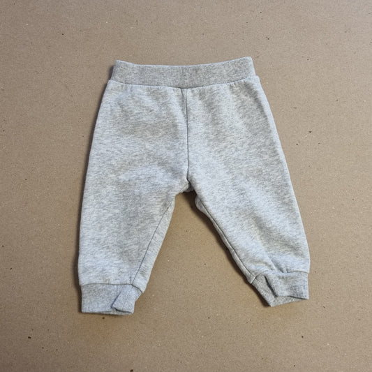 Grå joggebukse / H&M - 68