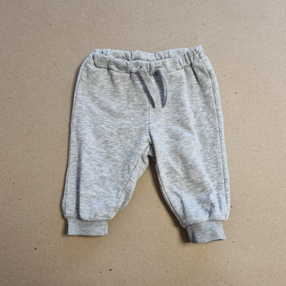 Grå joggebukse / H&M - 68