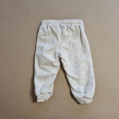 Grå joggebukse / H&M - 74