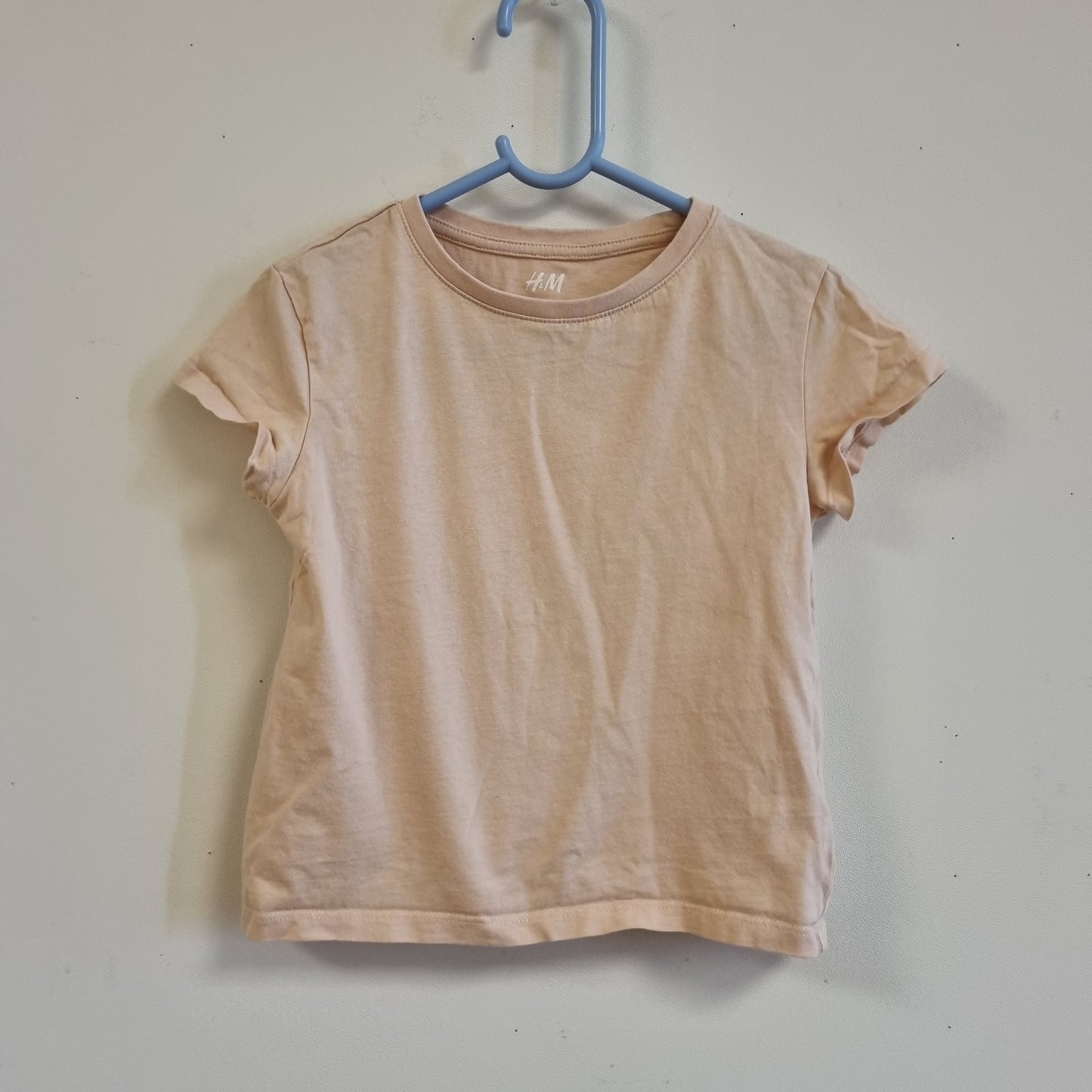 Lys t-skjorte / H&M - 98/104