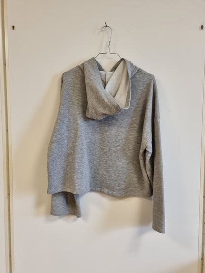 Grå tynn hettegenser / Zara - S