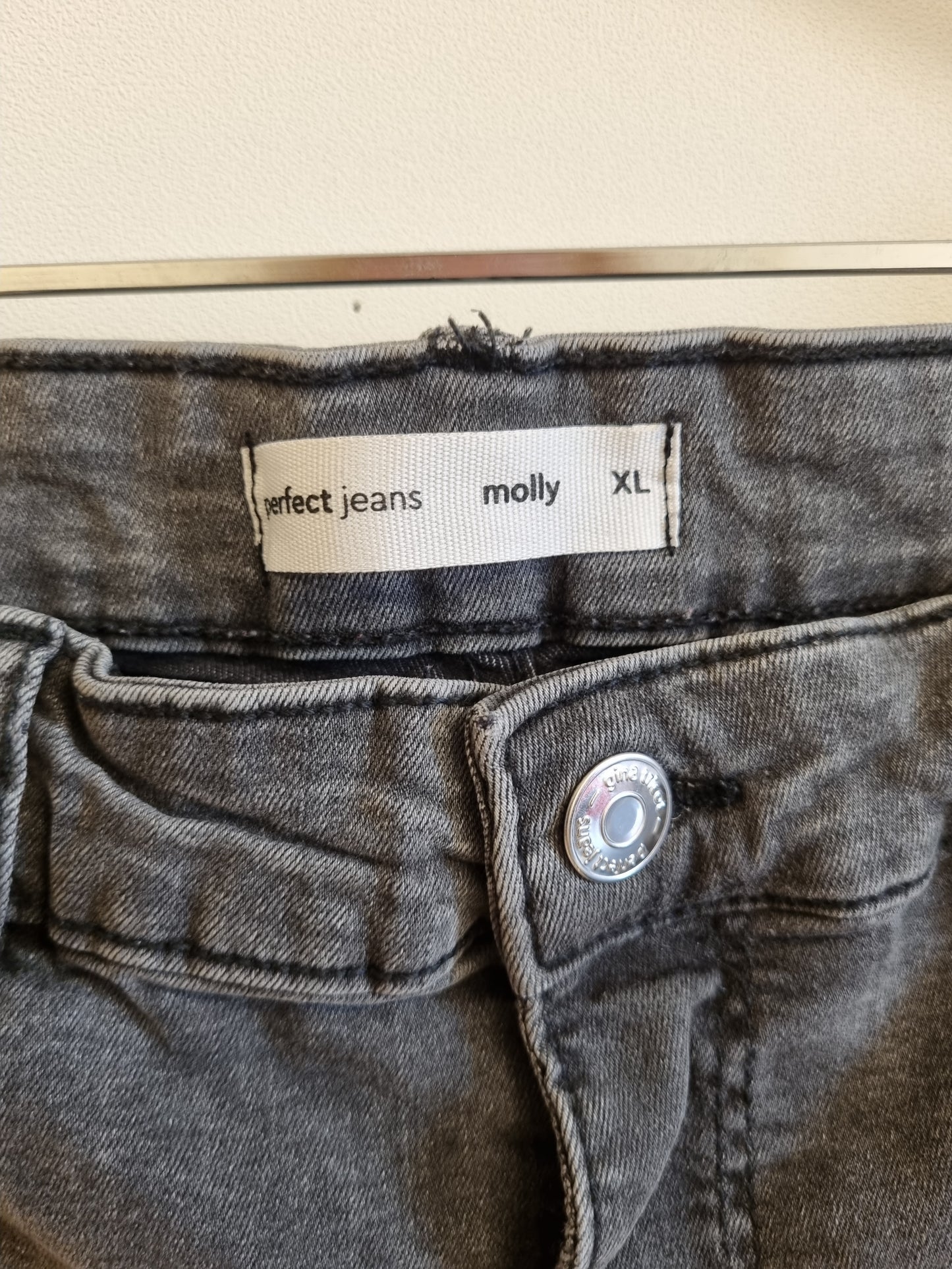Mørkegrå jeans / Gina Tricot Molly - XL