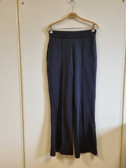 Svart bukse / Zara - M