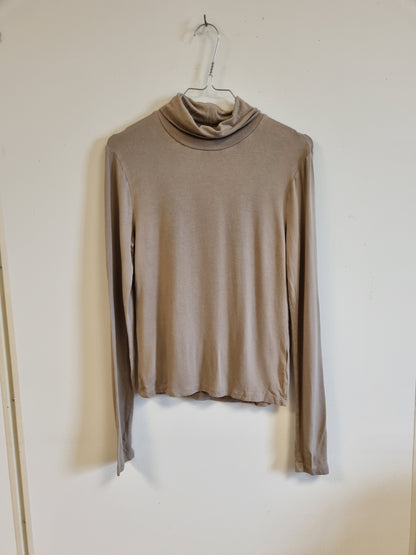 Beige høyhalset topp / Bik Bok - M