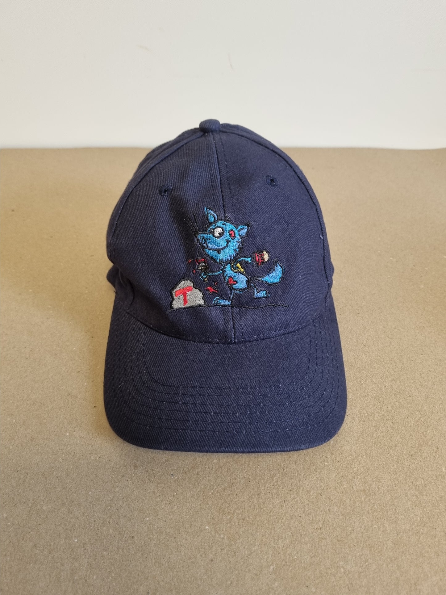 Mørkeblå caps / DNT Barnas Turlag