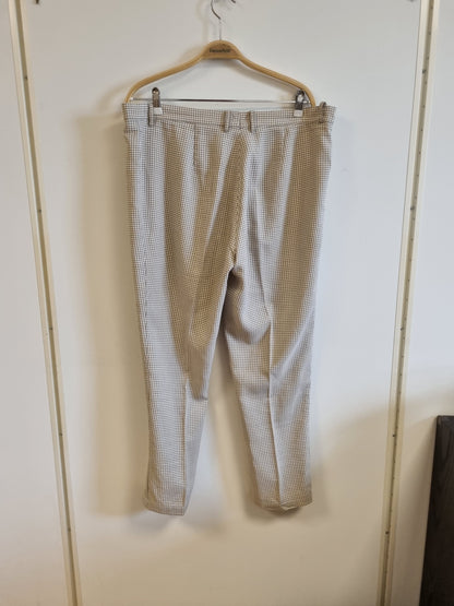 Beige rutete vintagebukse / Classic Woman - 46