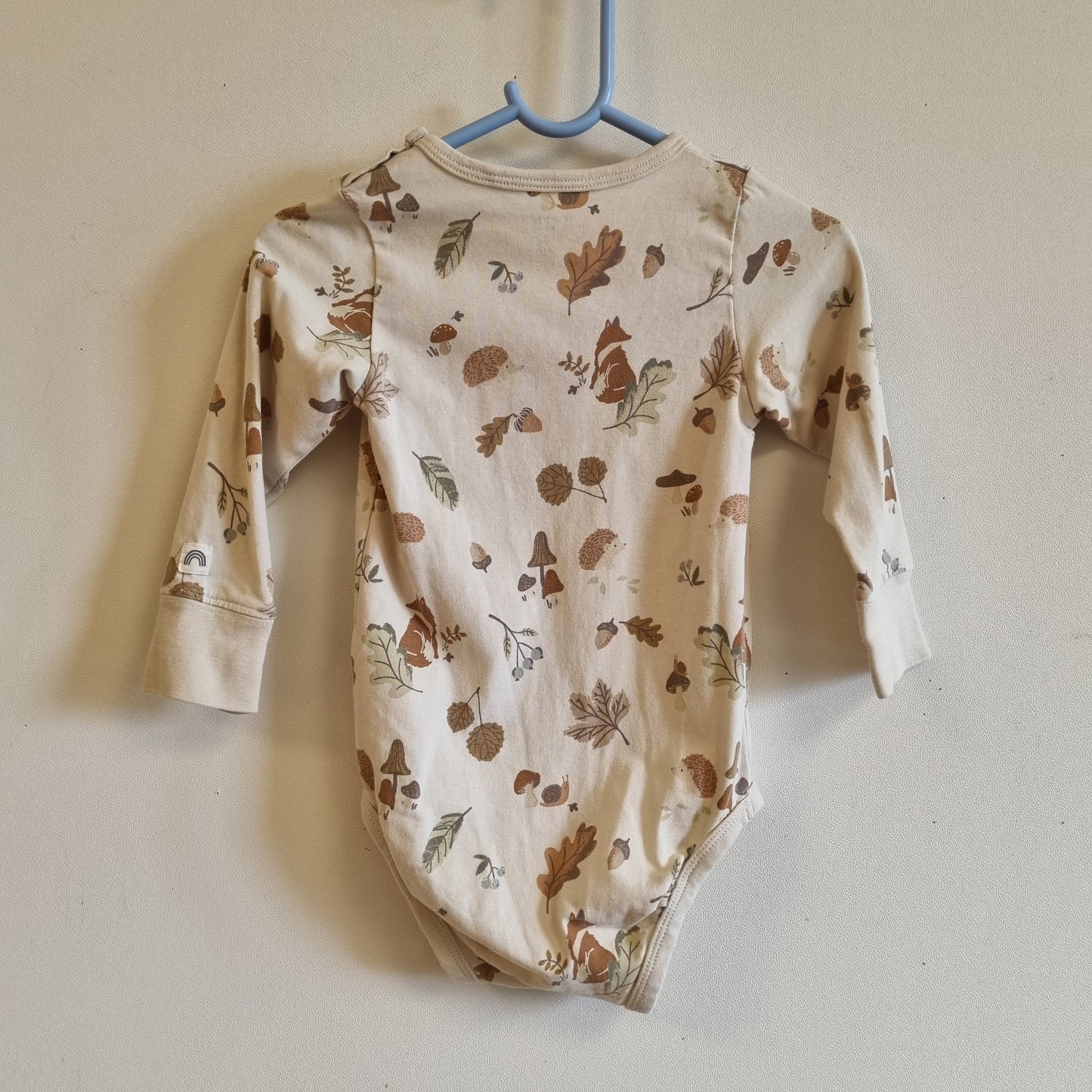 Beige body med skogsmotiv / Lindex - 74