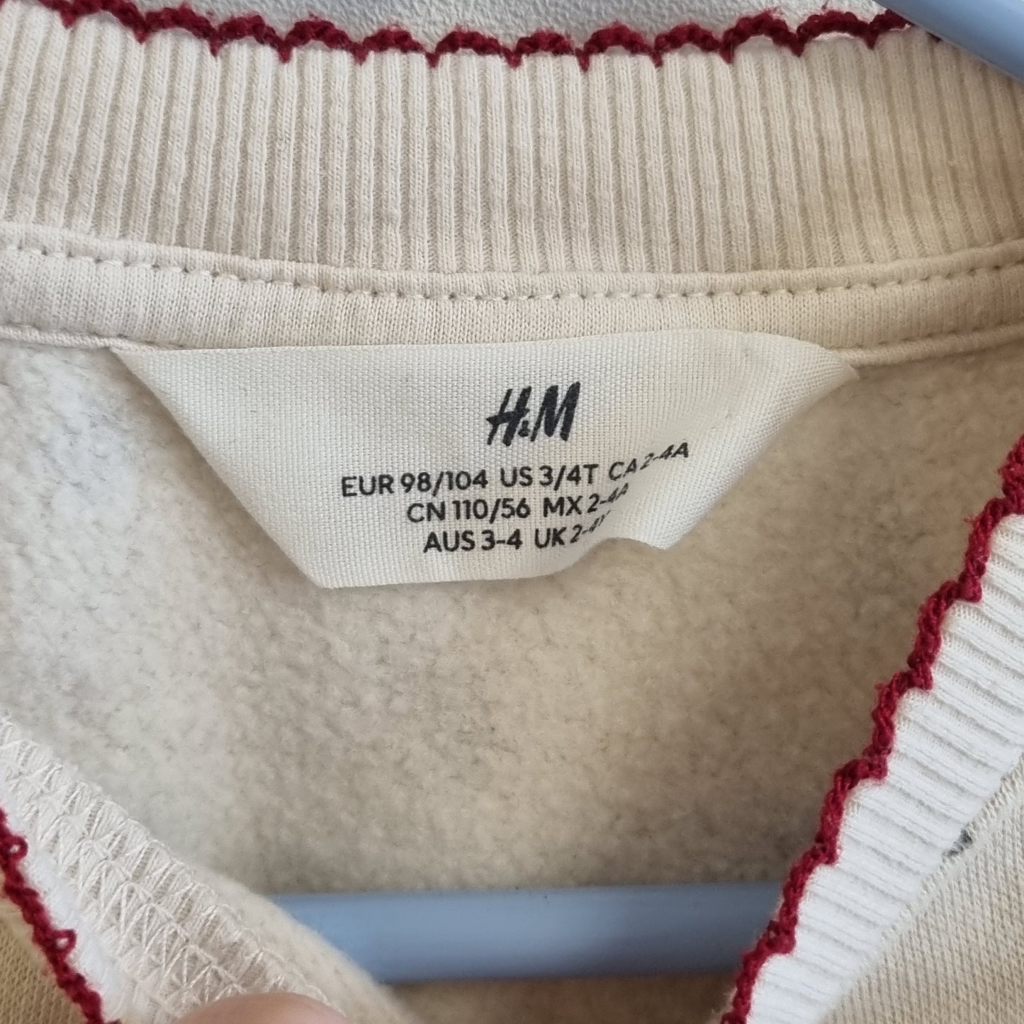 Kremhvit genser med blomster / H&M - 98/104