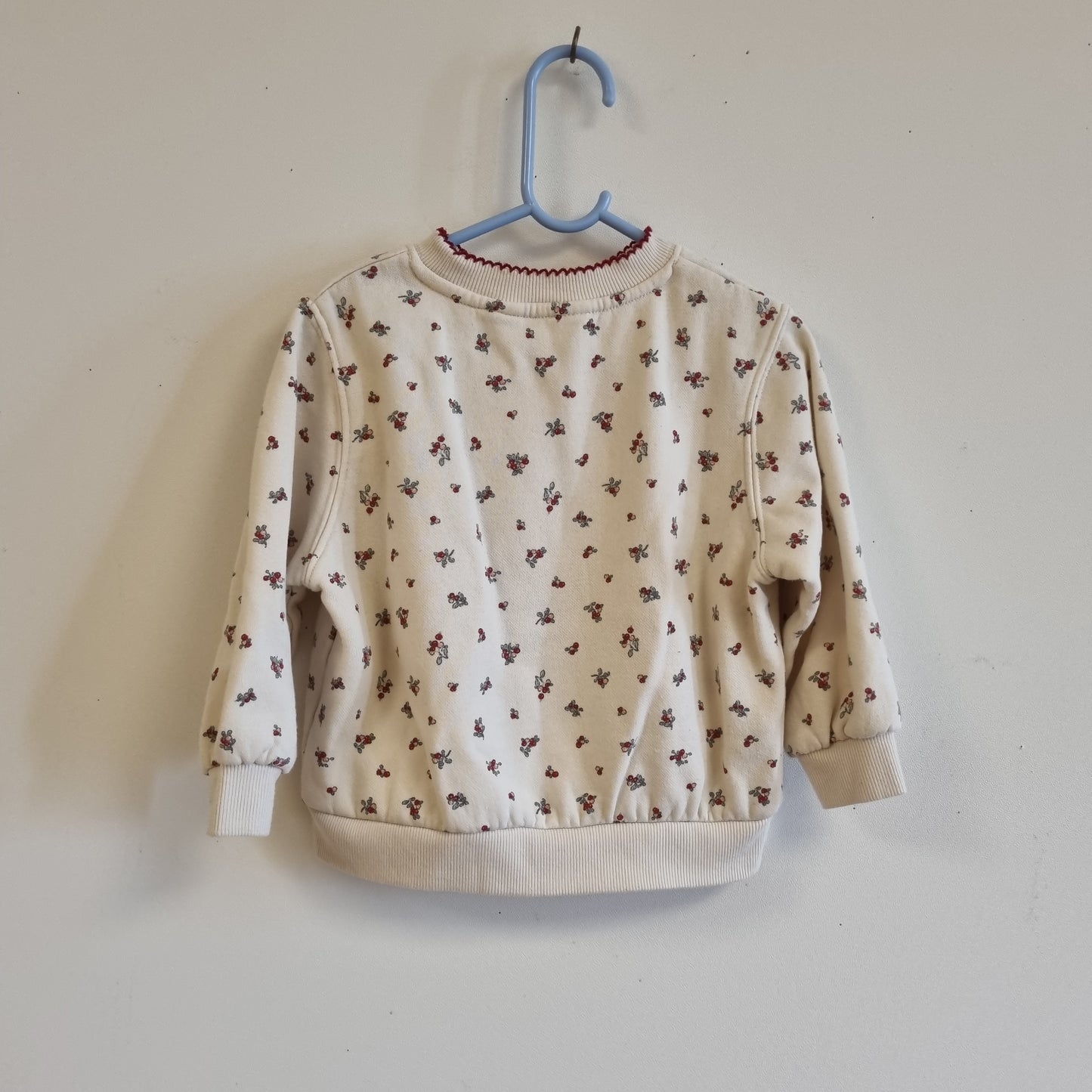 Kremhvit genser med blomster / H&M - 98/104