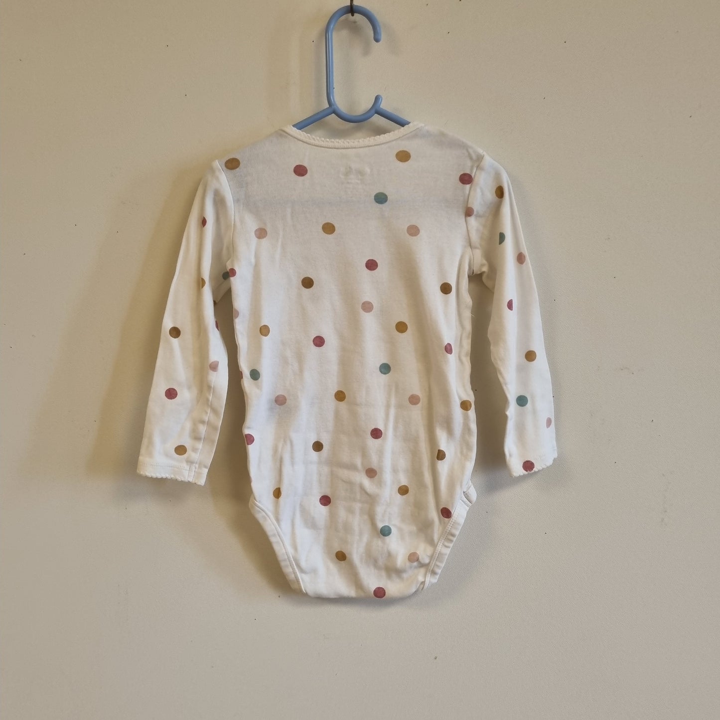 Hvit body med prikker / H&M - 98