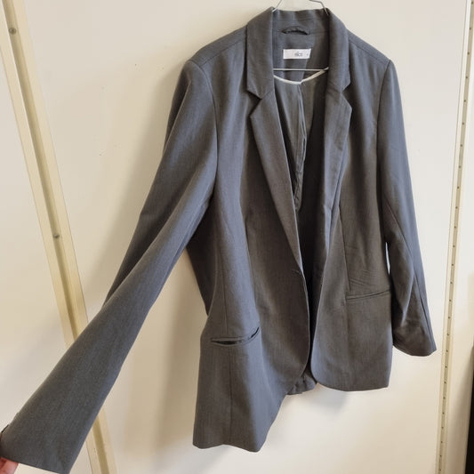 Grå blazer / Ellos - 46