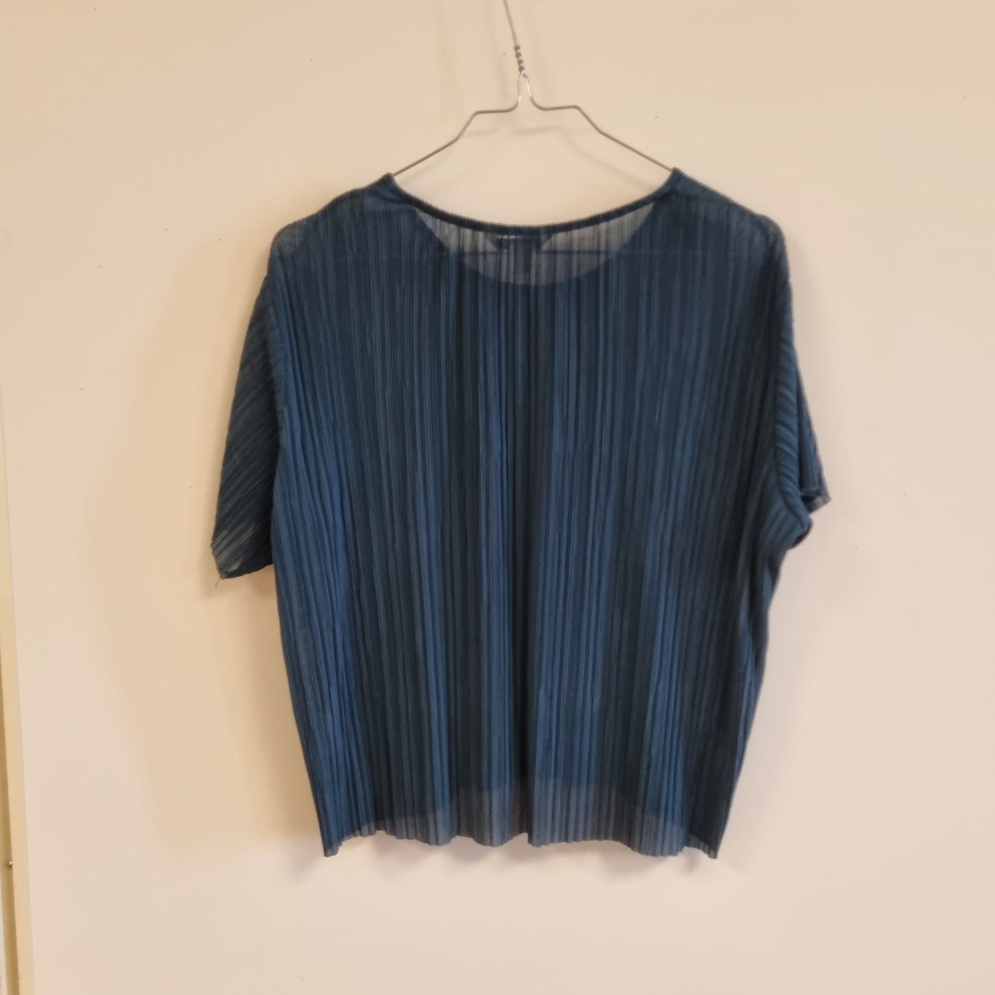 Blå plissétopp / Monki - XS