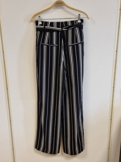 Stripete bukse med knytebelte / H&M - 38