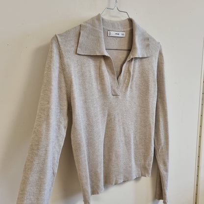 Lys beige gensertopp / MNG - S
