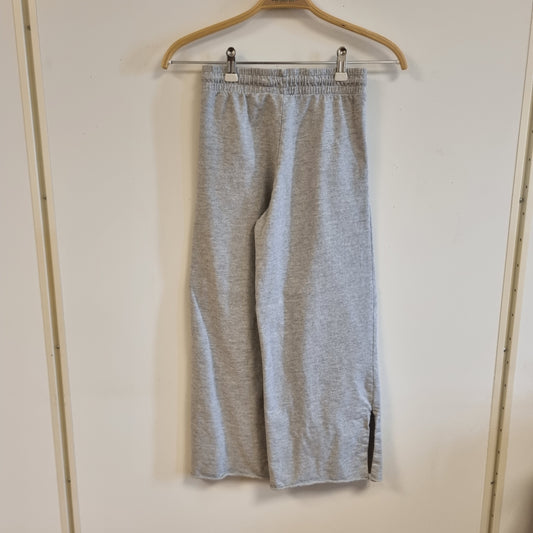 Grå joggebukse med vide ben - 146
