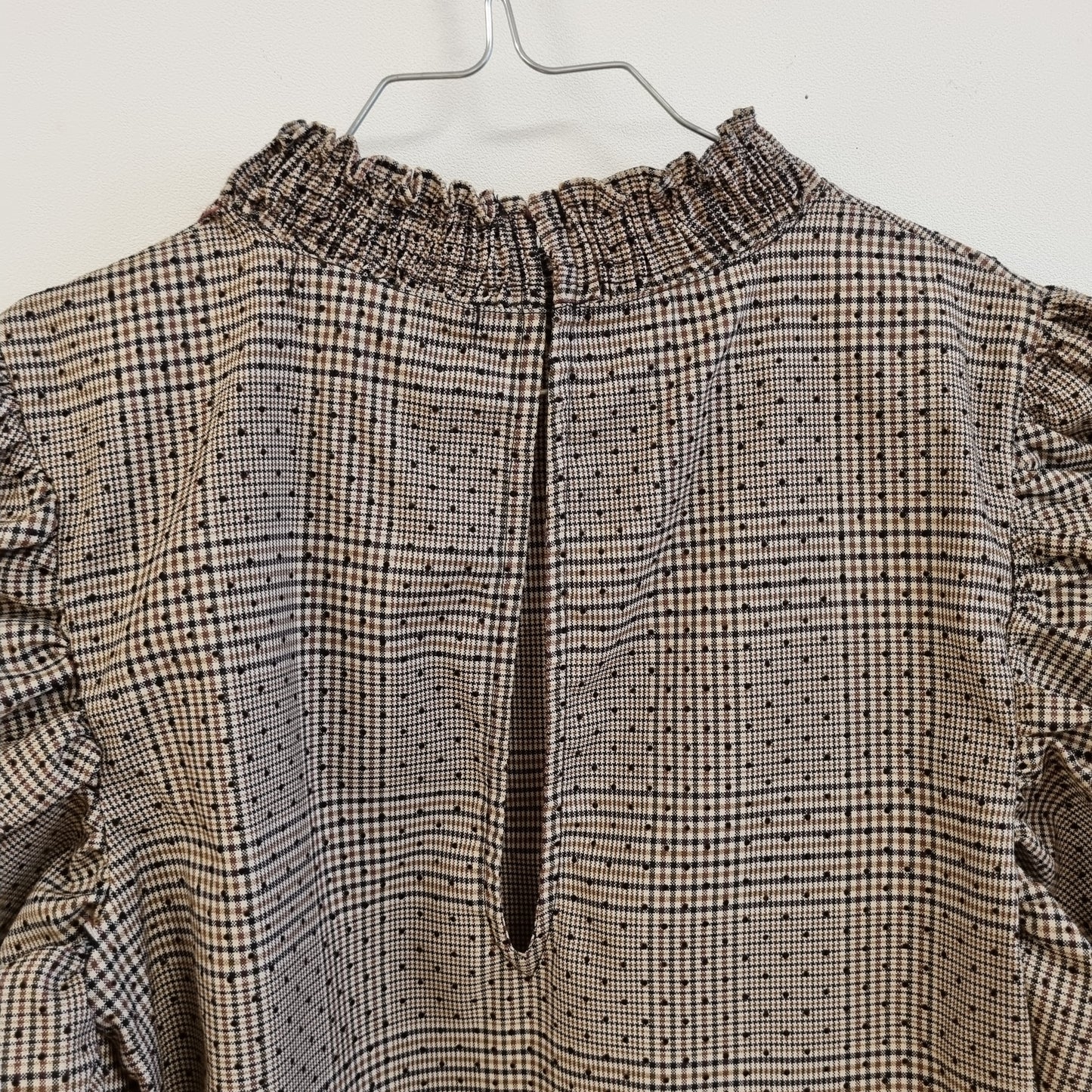 Rutete kjole med puffermer / Zara - XS