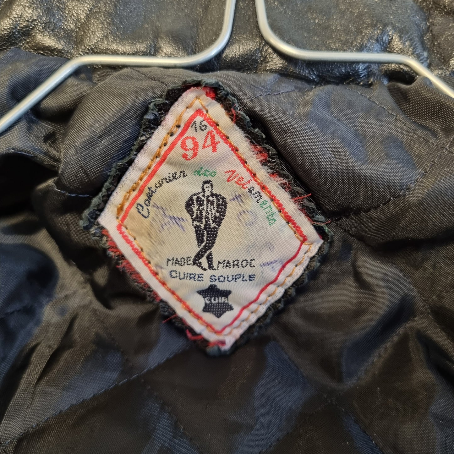 Sjelden vintage brodert skinnjakke i bomberstil - S/M