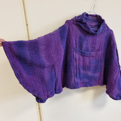 Unik lilla poncho-genser / One size
