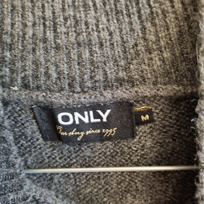 Grå strikkekjole uten ermer / ONLY - M