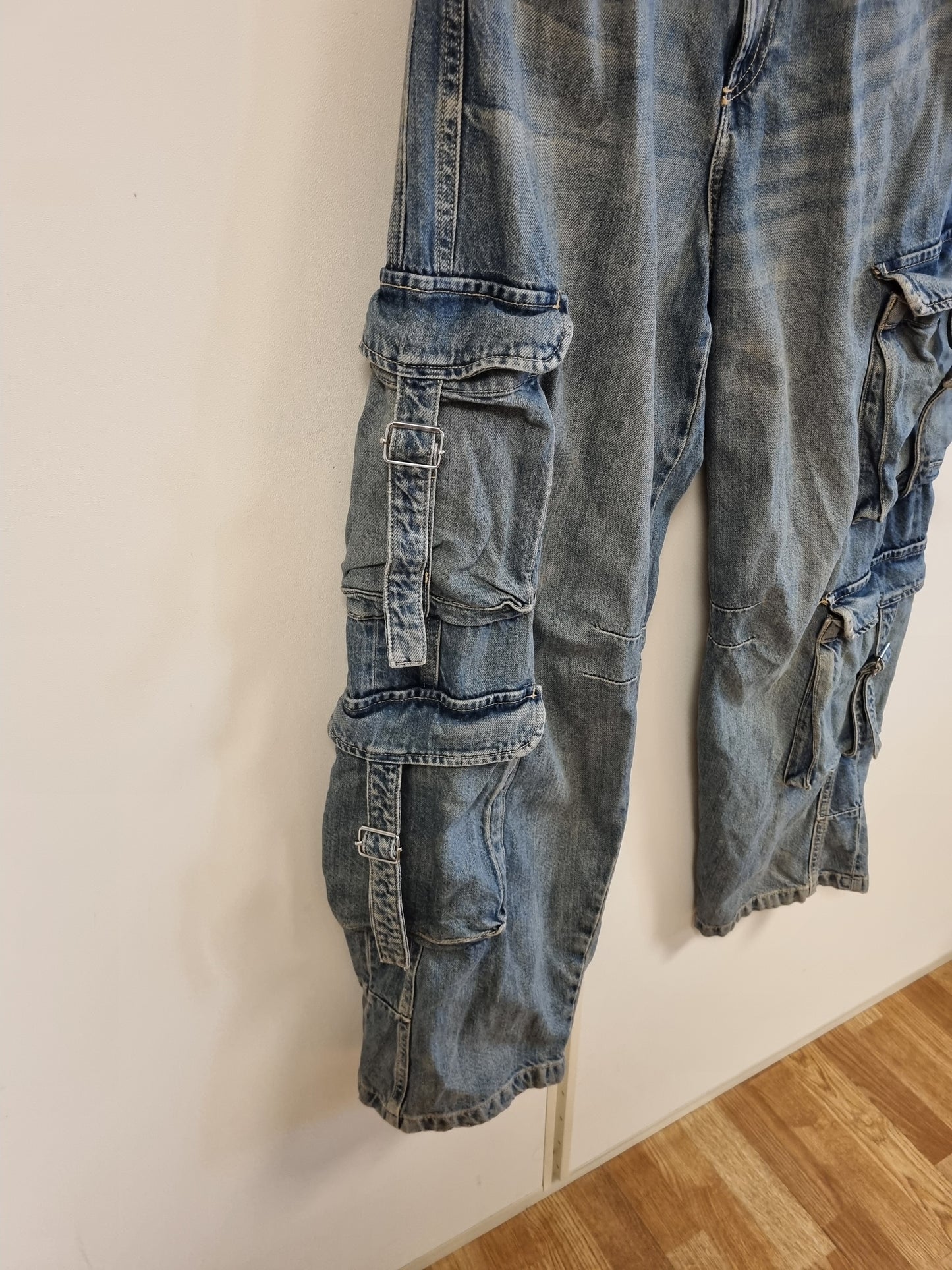 Blå cargojeans / Zara - 42