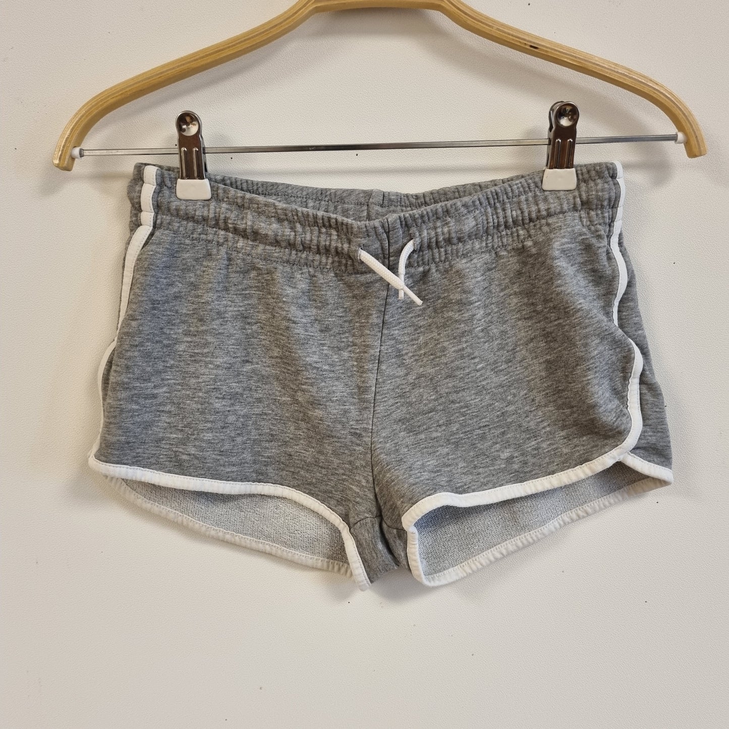 Grå bomullsshorts - 158/164