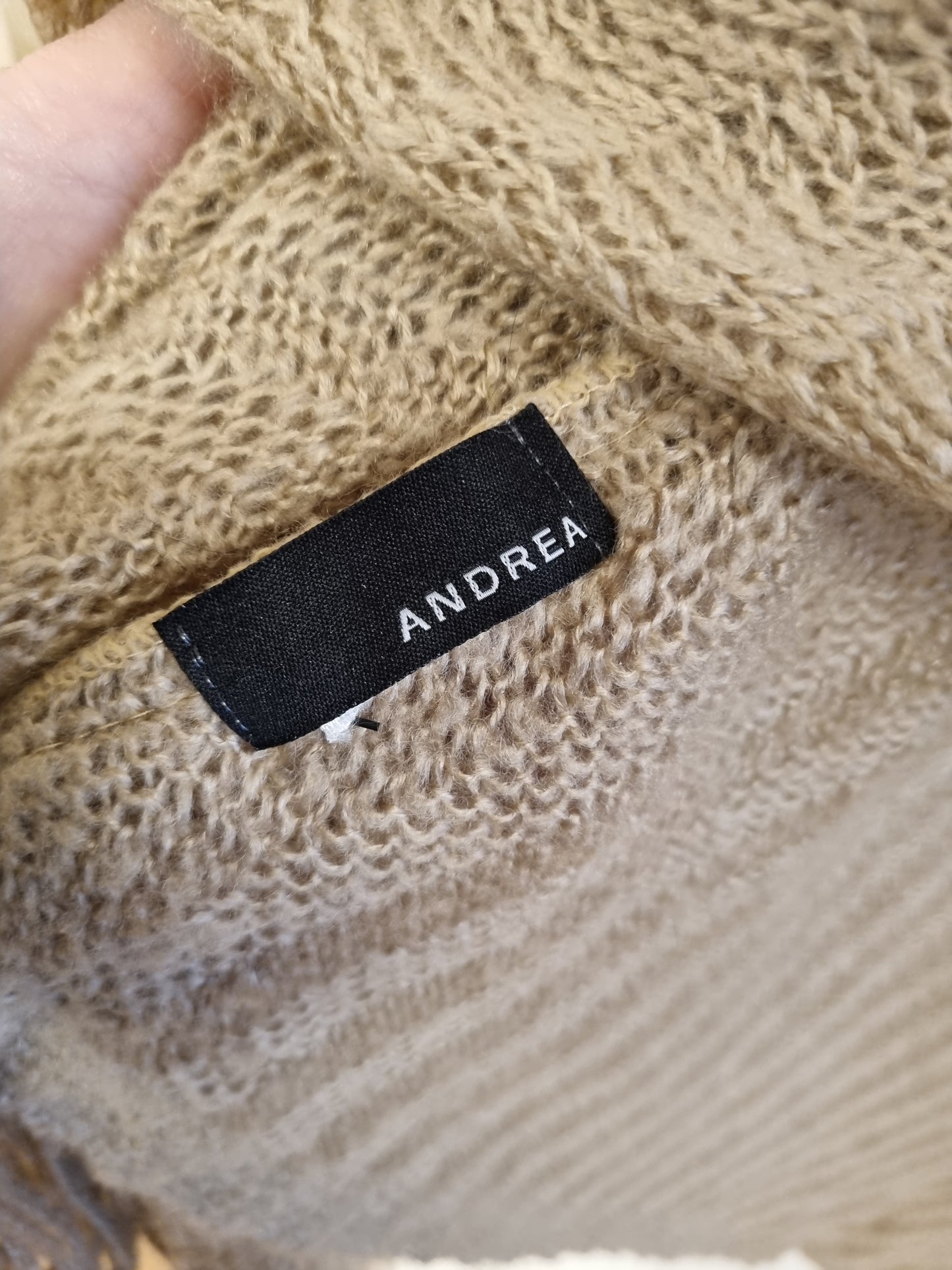 Kamelbrun poncho med frynser