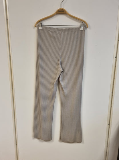 Beige ribbebukse / H&M - M