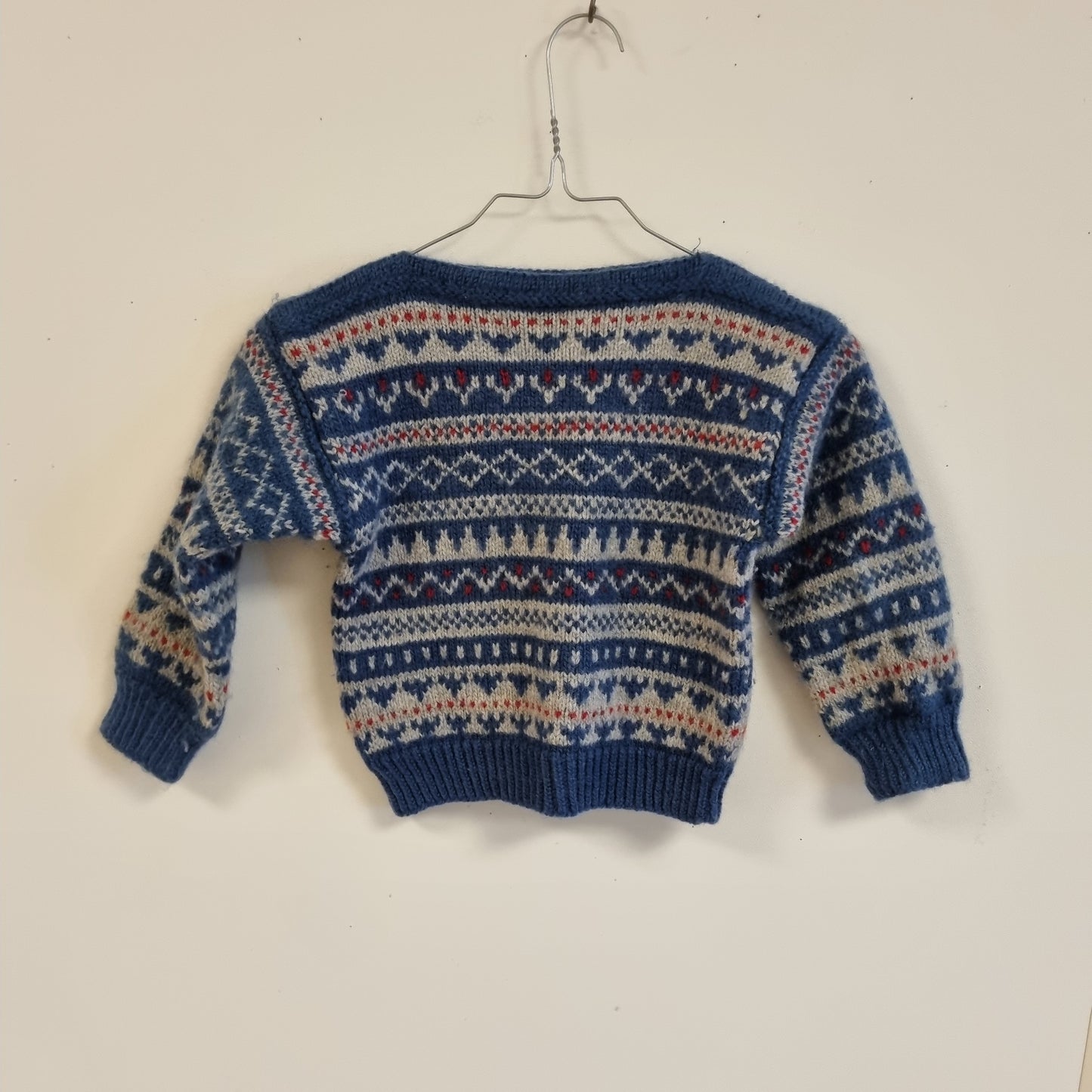 Blå håndstrikket ullgenser - ca. 98/104