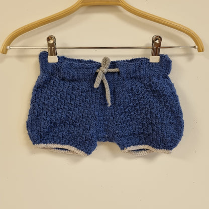 Blå håndstrikket ullshorts - ca. 86/92