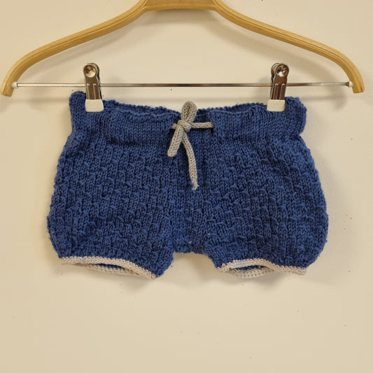 Blå håndstrikket ullshorts - ca. 86/92