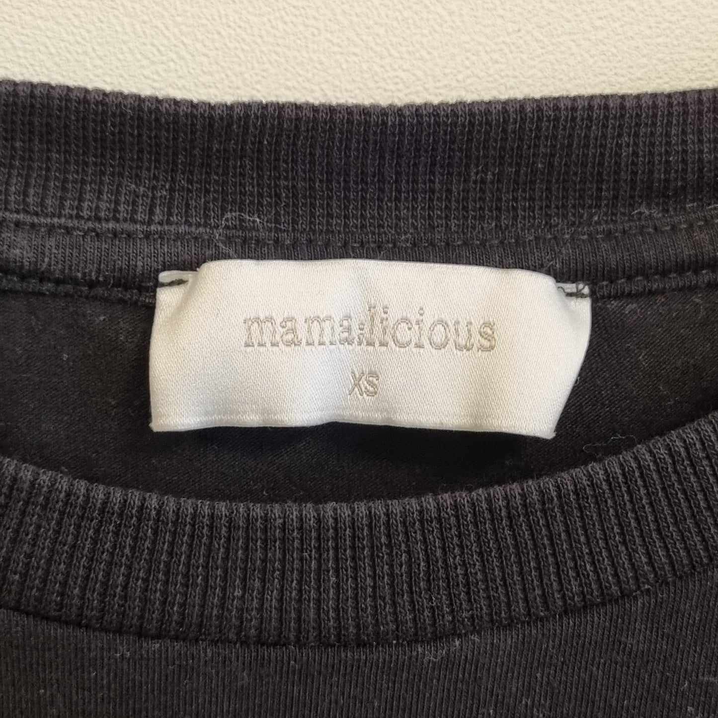 Svart gravid-t-skjorte / Mamalicious - XS