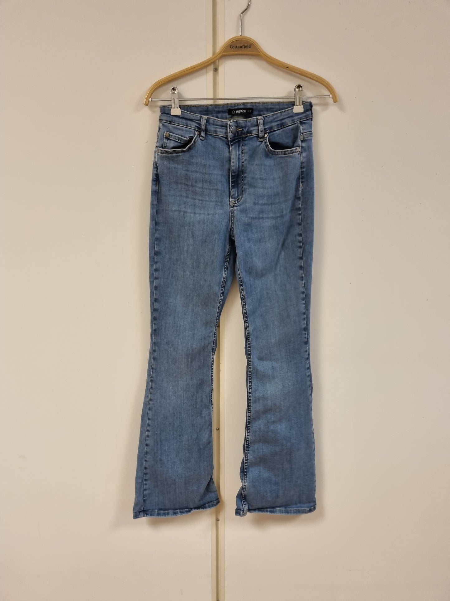 Blå bootcut jeans / Weightless - S