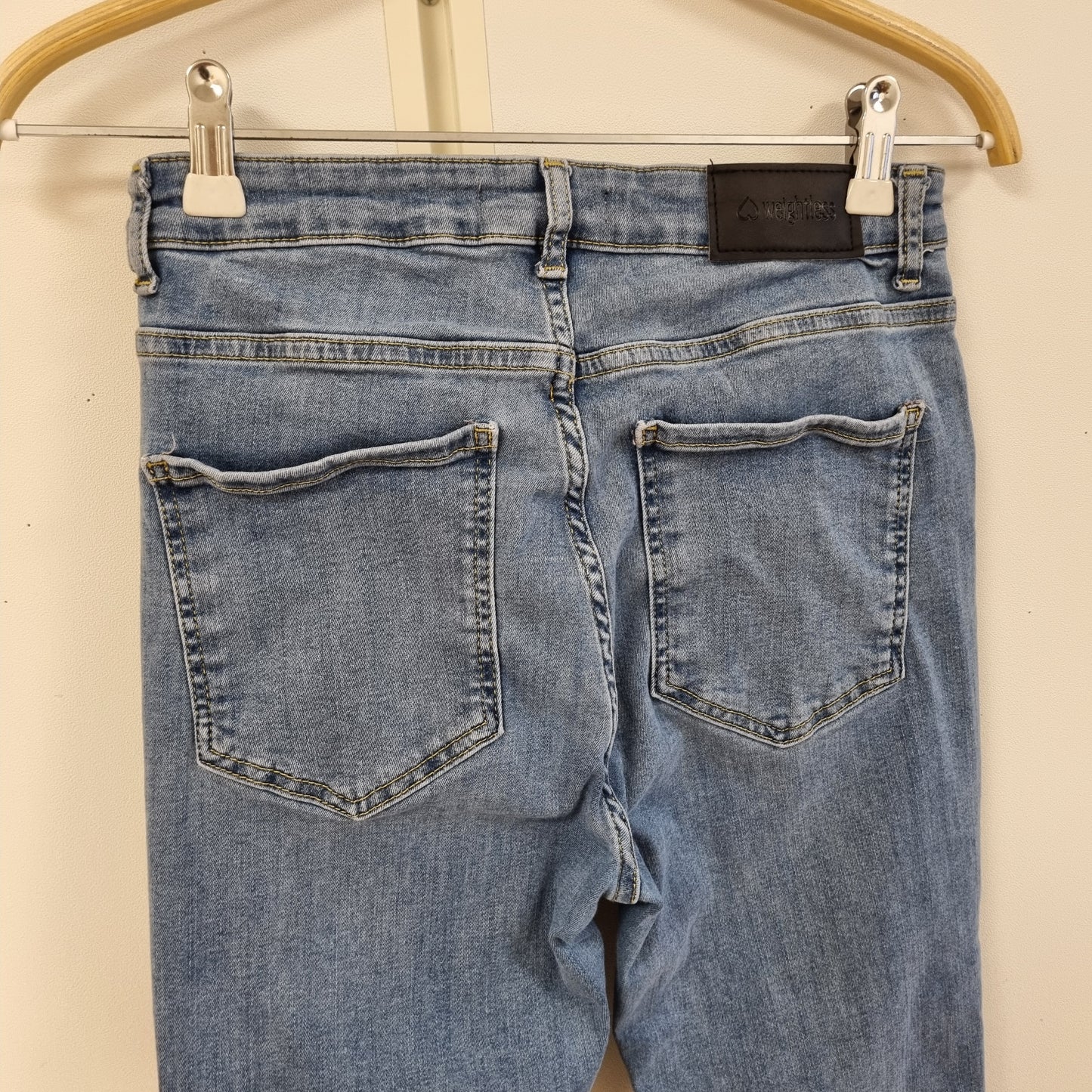 Blå bootcut jeans / Weightless - S
