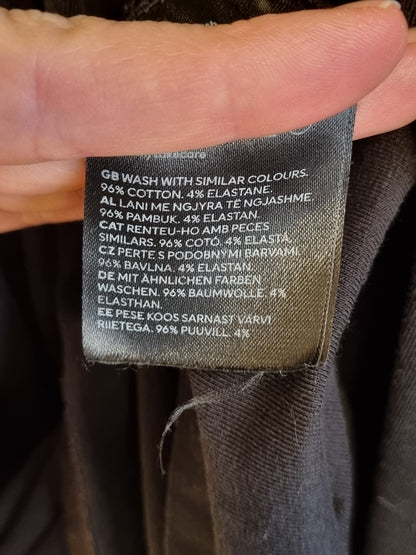 Enkel og lett gravidkjole - S