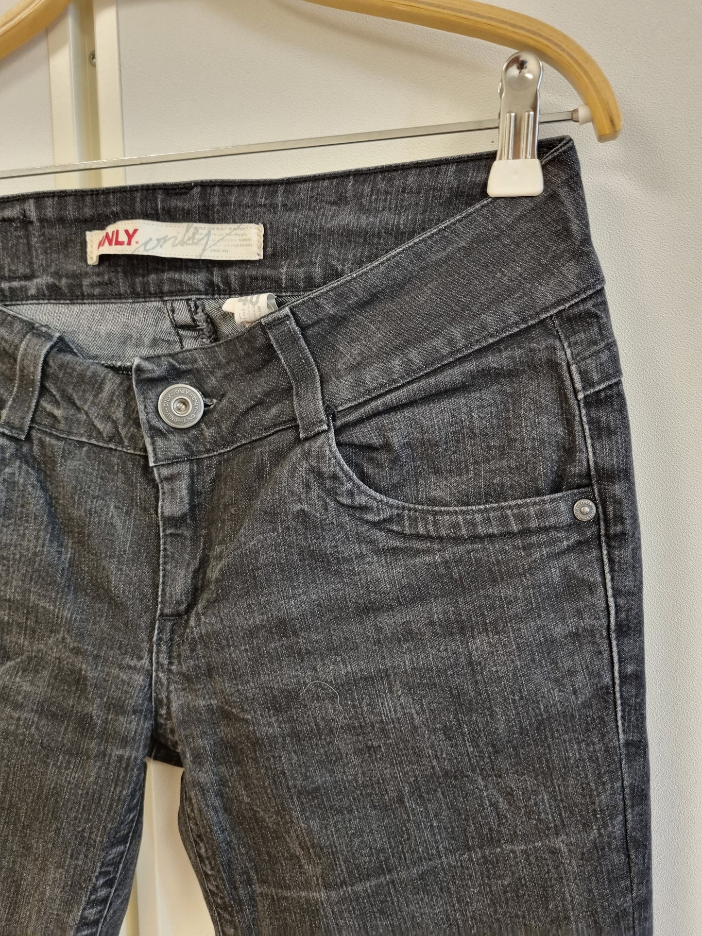 Svart bootcut jeans / ONLY - W40/L32