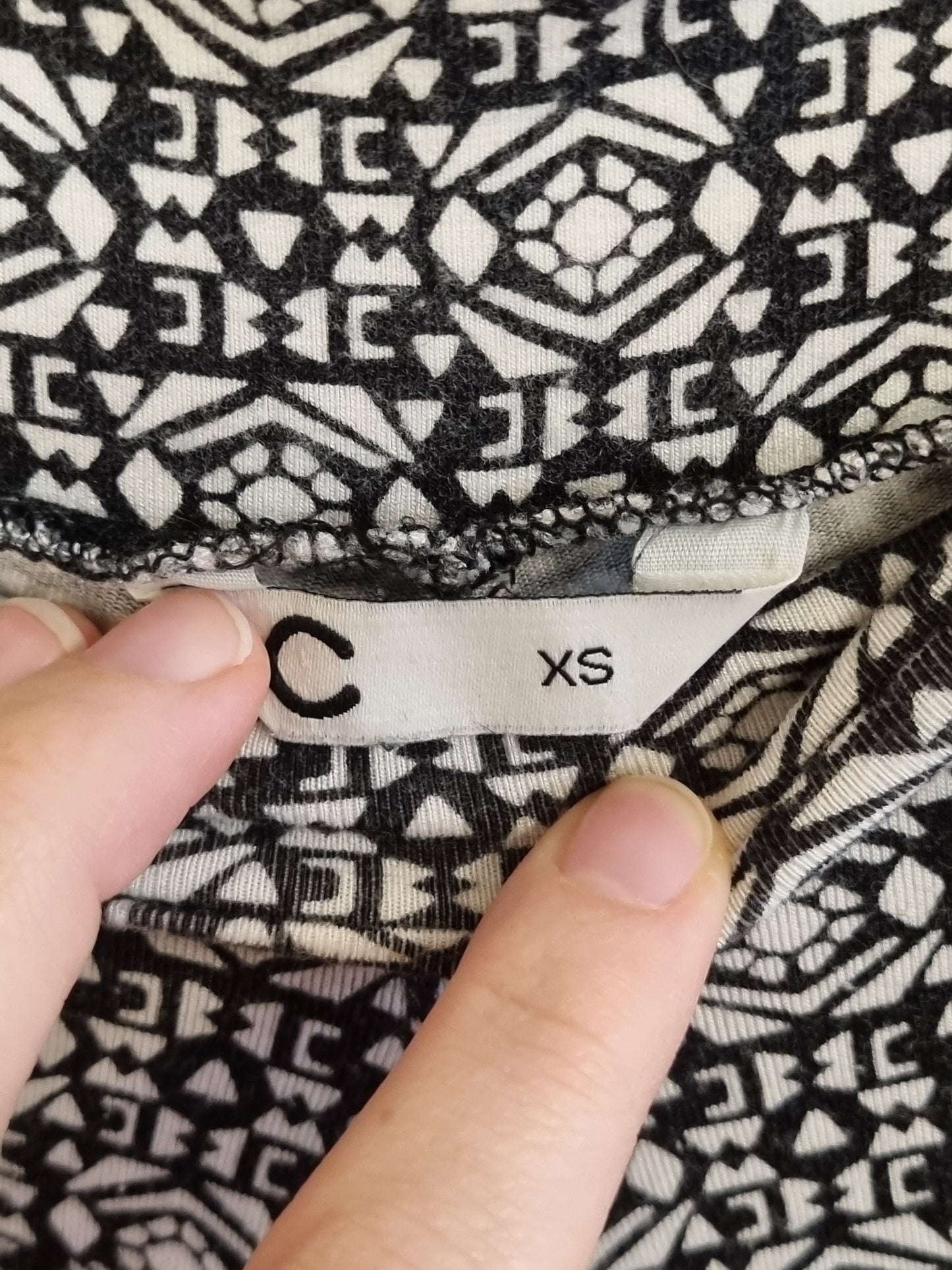 Svart mønstret piratbukse med lommer - XS