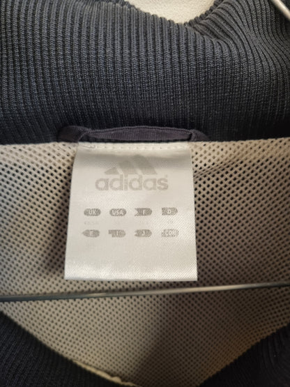 Vintage Adidas vindjakke fra tidlig 2000-tall