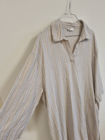Beige stripete skjortekjole med lommer - L