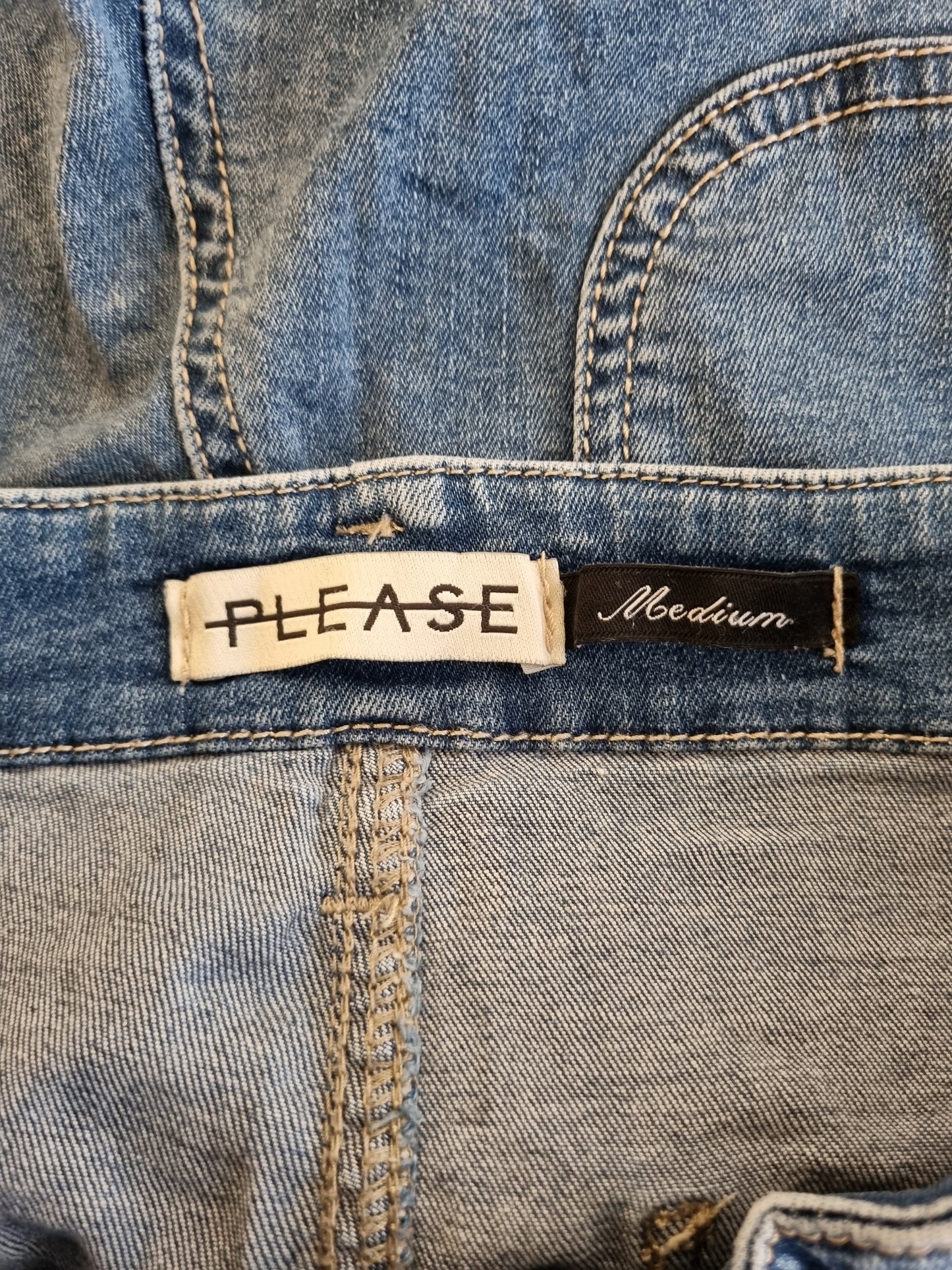 Please / Italiensk jeans - M