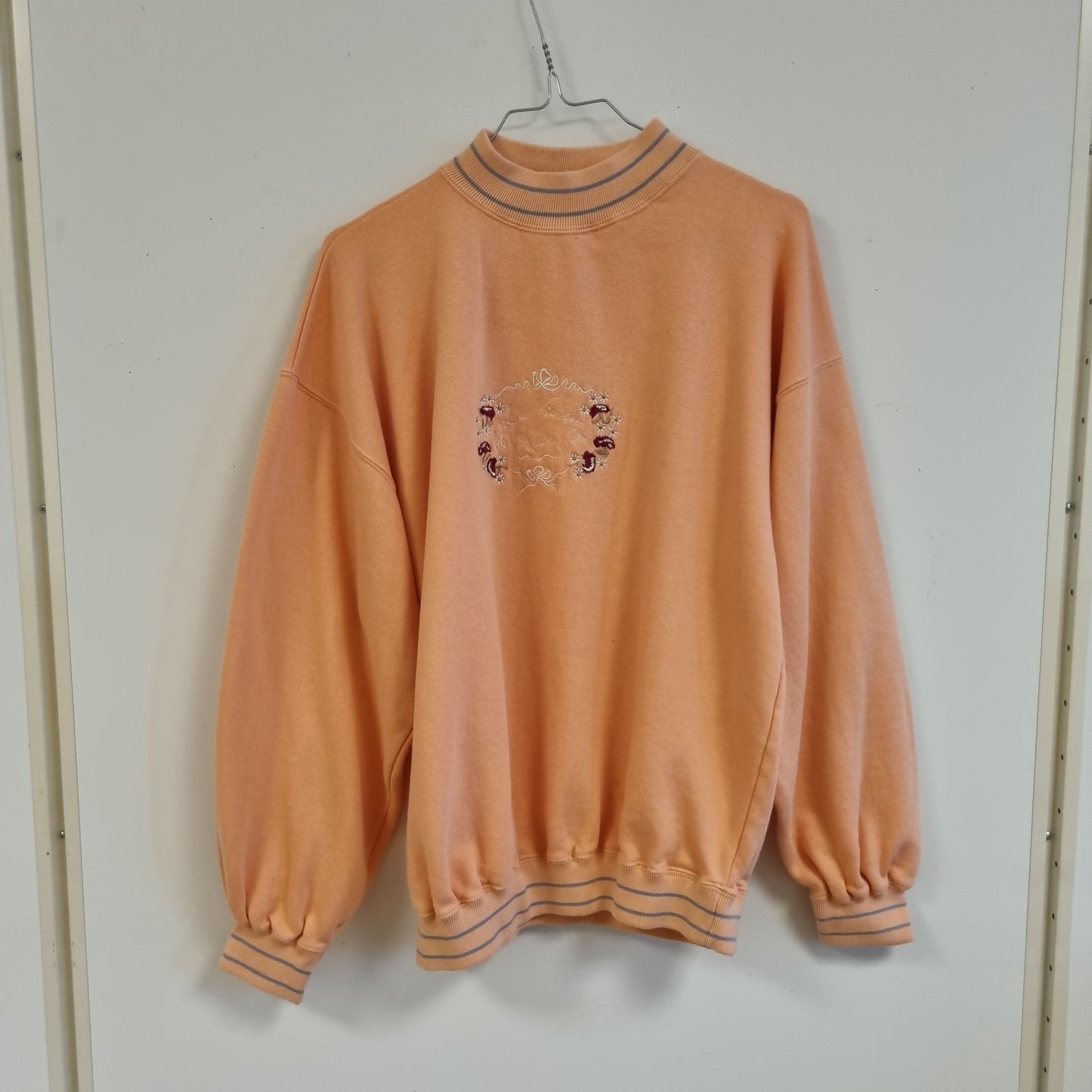 Vintage genser (80/90-tallet) / Today - M