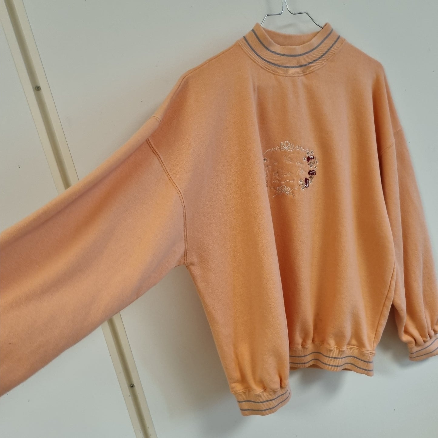 Vintage genser (80/90-tallet) / Today - M