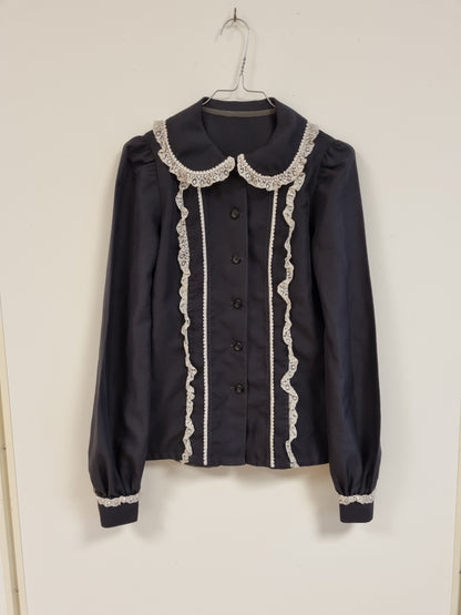 Svart bluse med blonder - ca. S