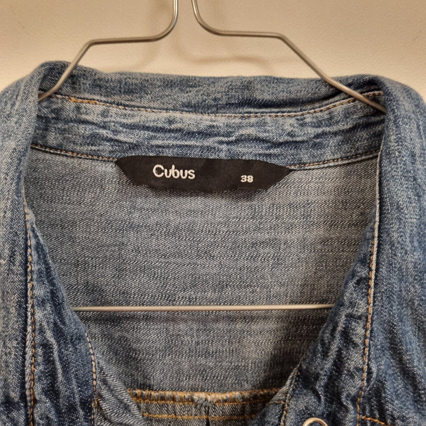 Blå denimskjorte - 38
