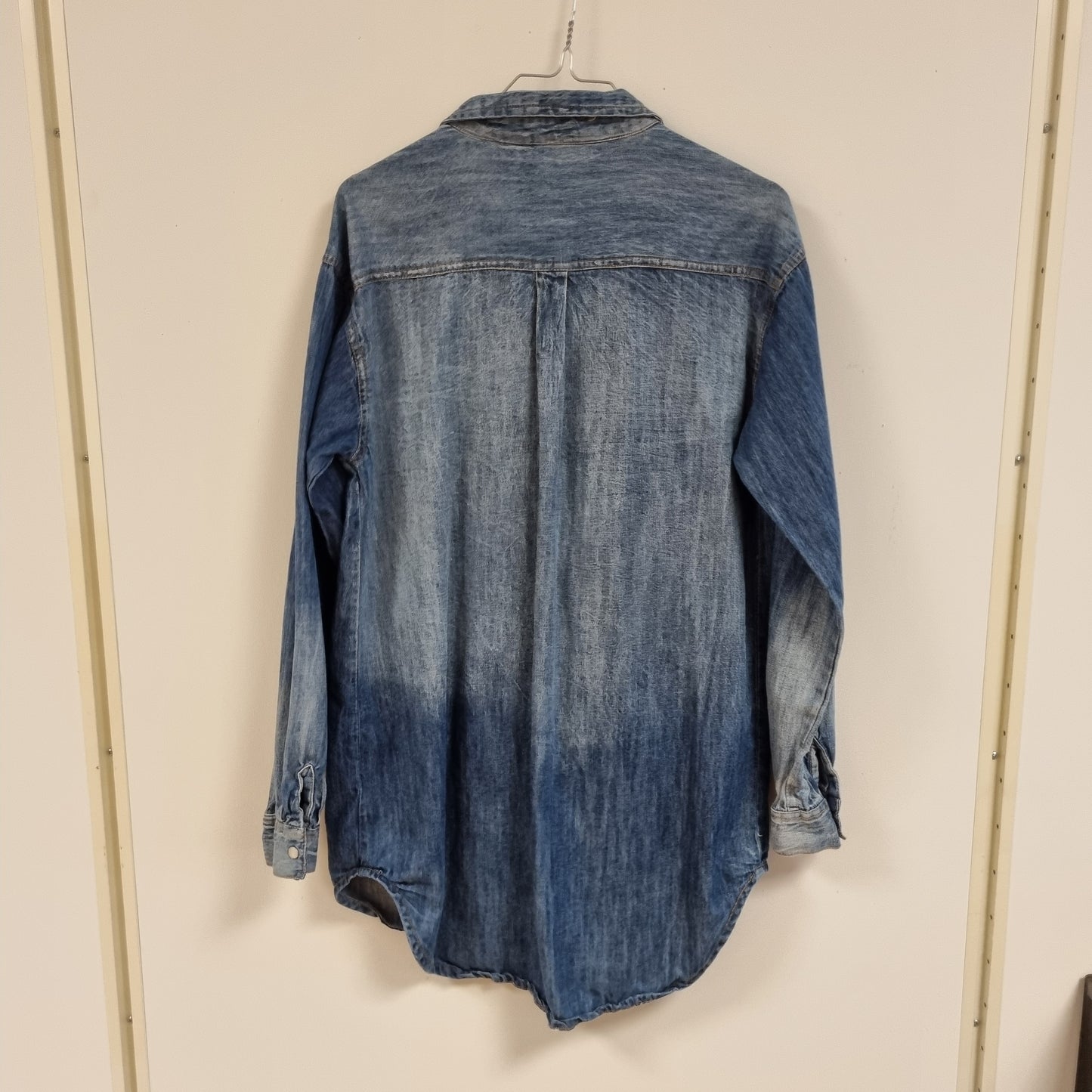 Blå denimskjorte - 38