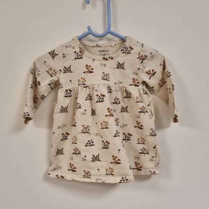 Beige kjole med blomster - 62