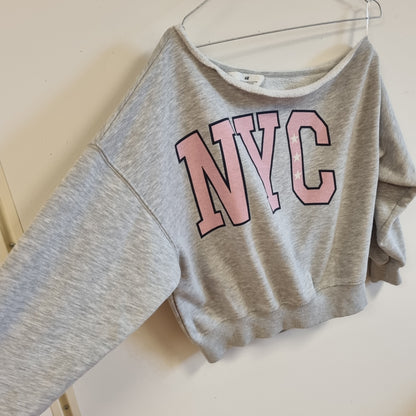 Grå cropped genser med NYC-trykk - 146/152